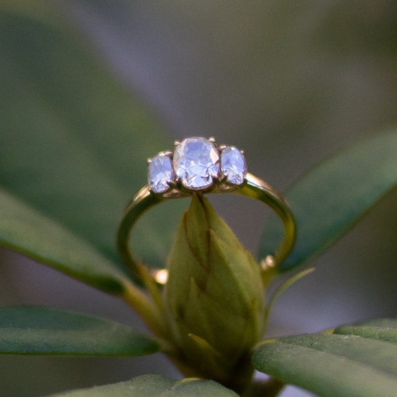 Moissanite Oval Stones Engagement Wedding Ring 14K - Picture 5 of 8